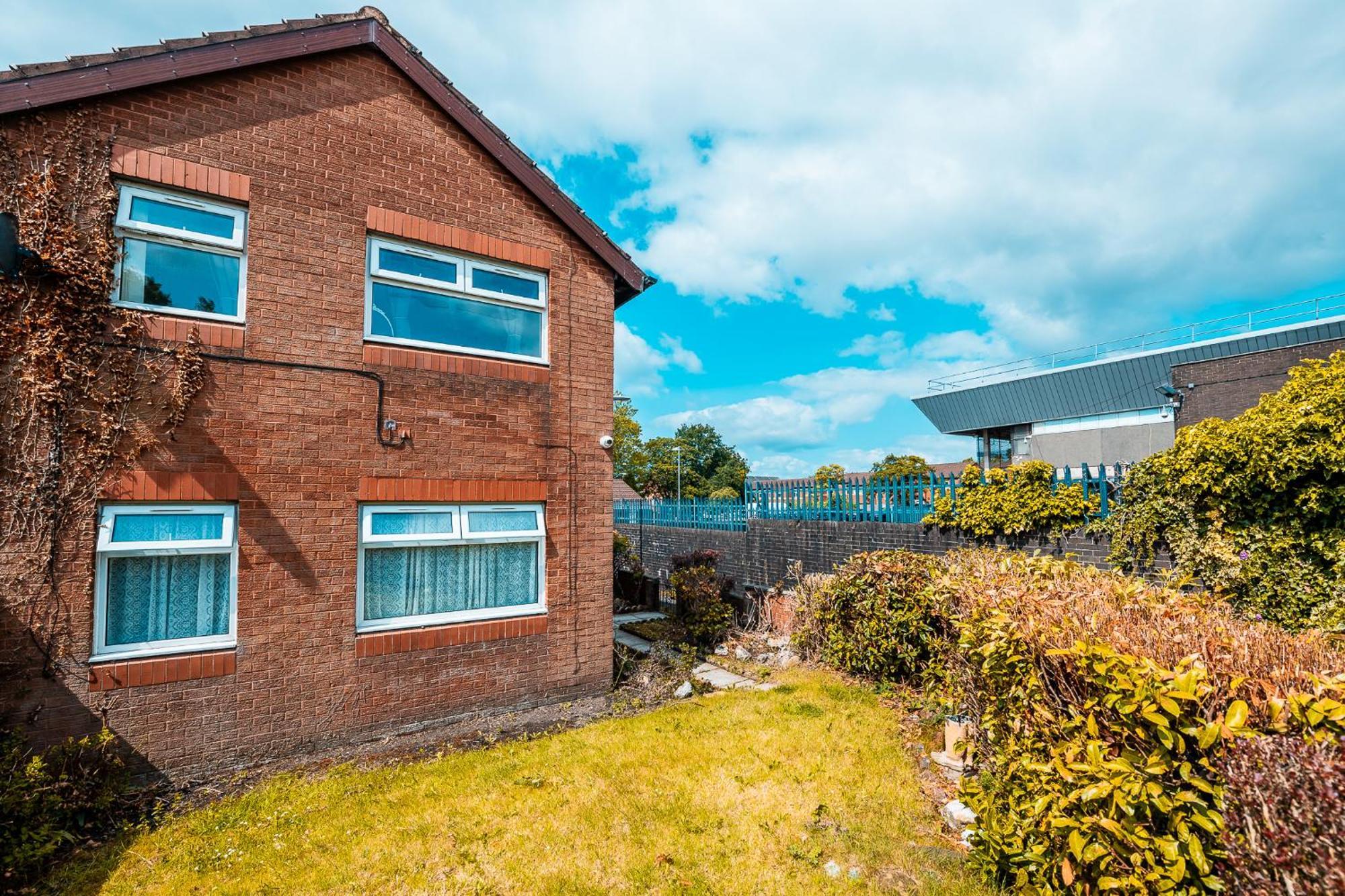 Holiday home Retreat For Families Workers Contractors And Event Goers