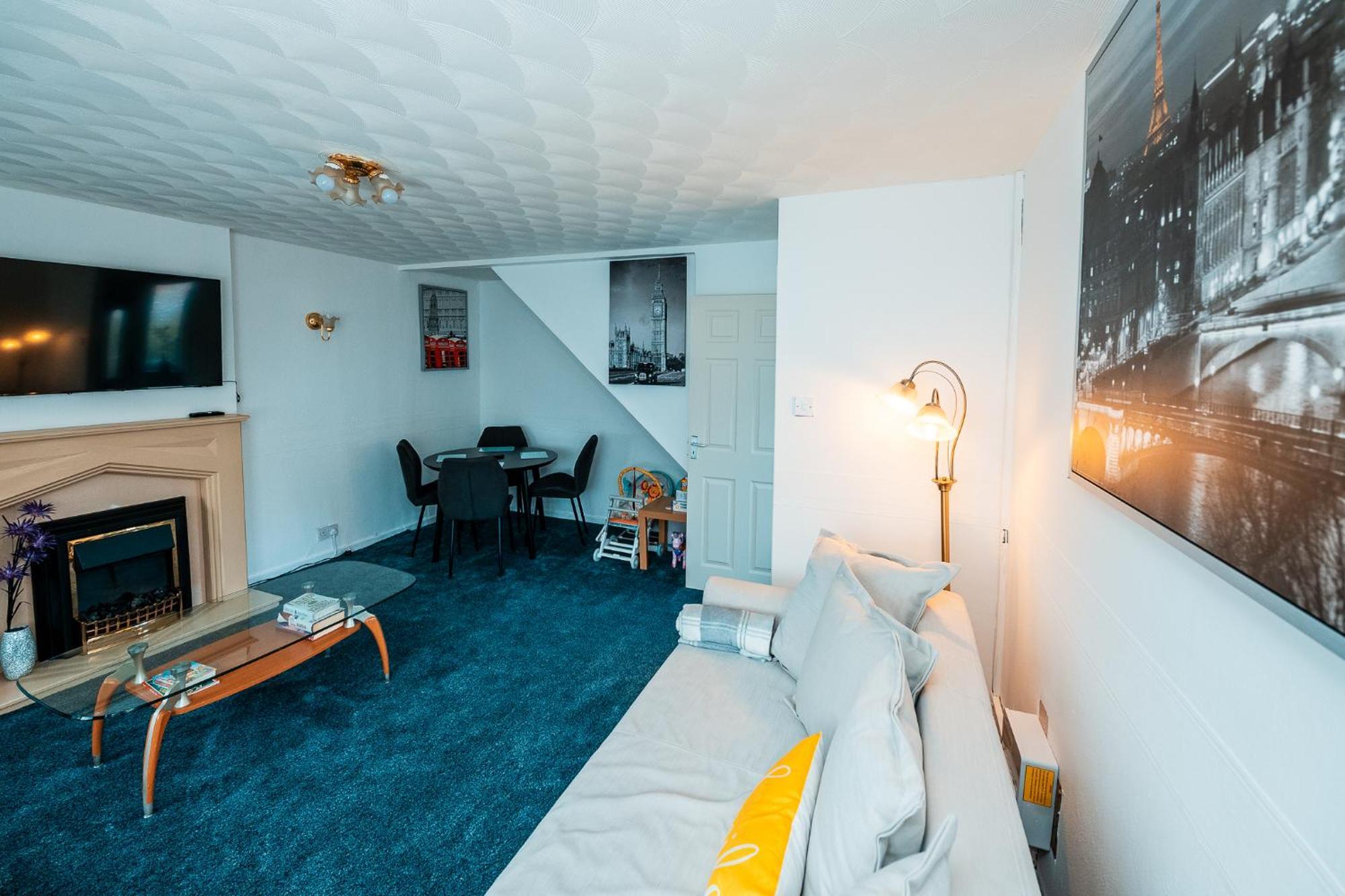 Retreat For Families Workers Contractors And Event Goers Holiday home
