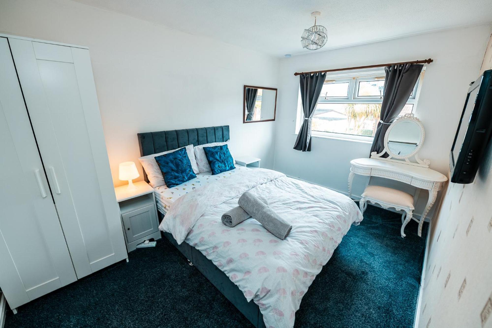 Holiday home Retreat For Families Workers Contractors And Event Goers